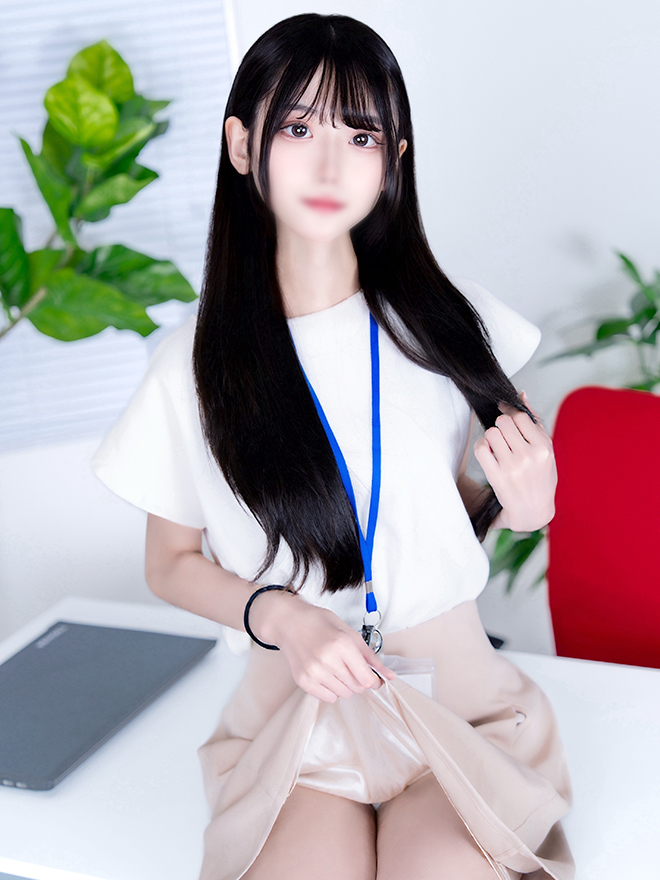 滝沢るな(23)