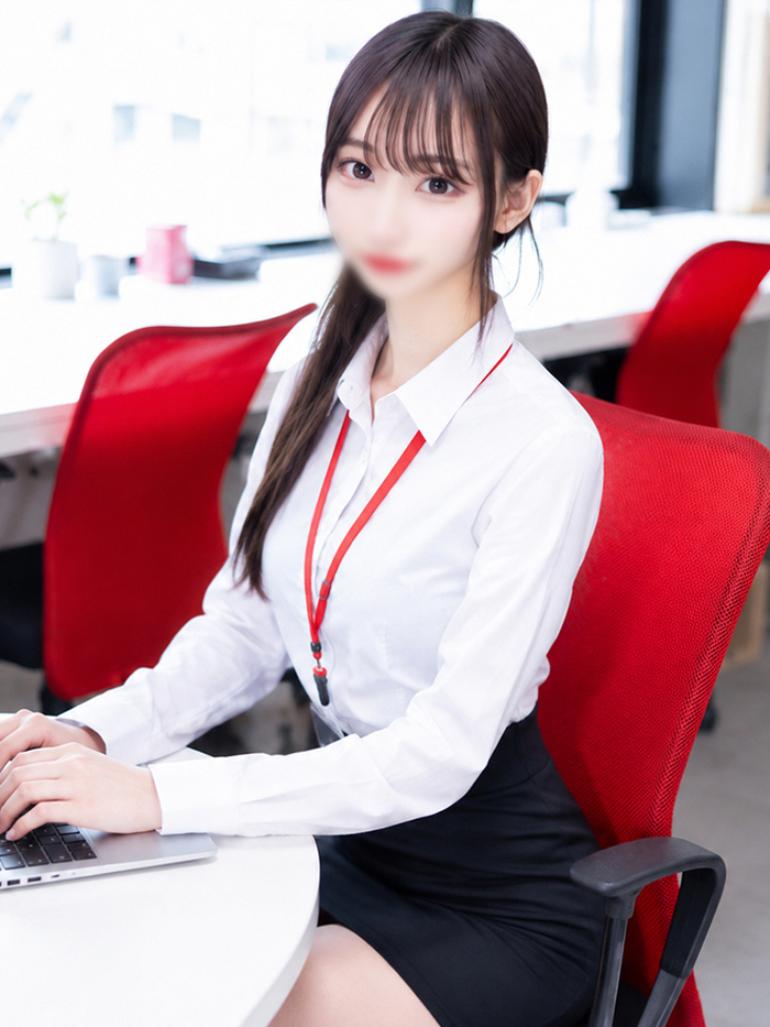 水瀬なの(21)